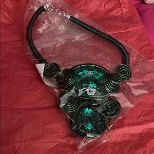 Elegant Green Statement Necklace